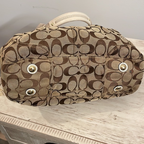 Coach bag - Picture 12 of 14